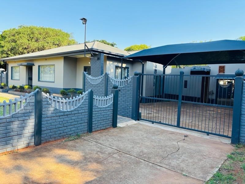 4 Bedroom Property for Sale in Impala Park Limpopo