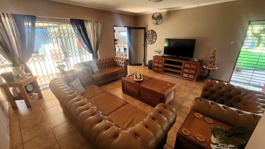 3 Bedroom Property for Sale in Bendor Limpopo