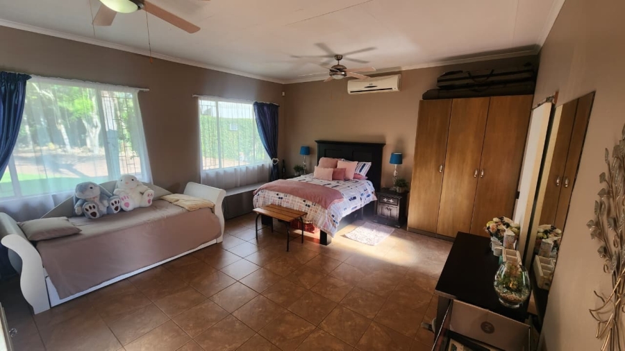 3 Bedroom Property for Sale in Bendor Limpopo