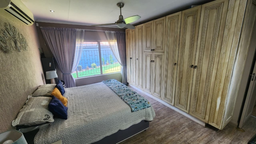 3 Bedroom Property for Sale in Bendor Limpopo