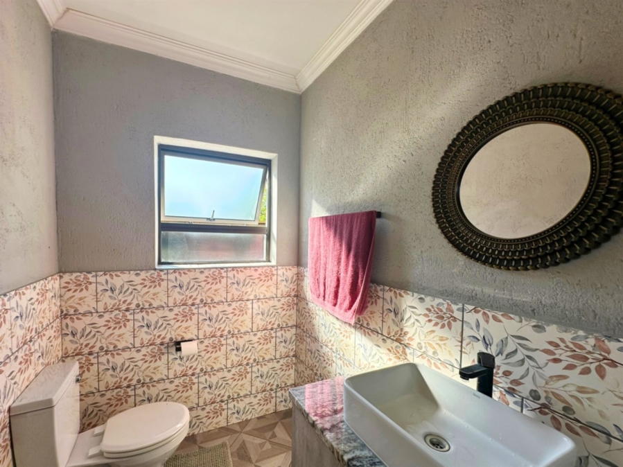 4 Bedroom Property for Sale in Kampersrus Limpopo