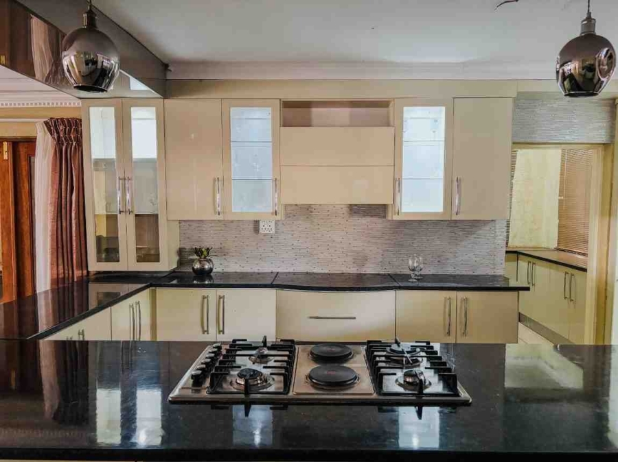 4 Bedroom Property for Sale in Mahwelereng Limpopo