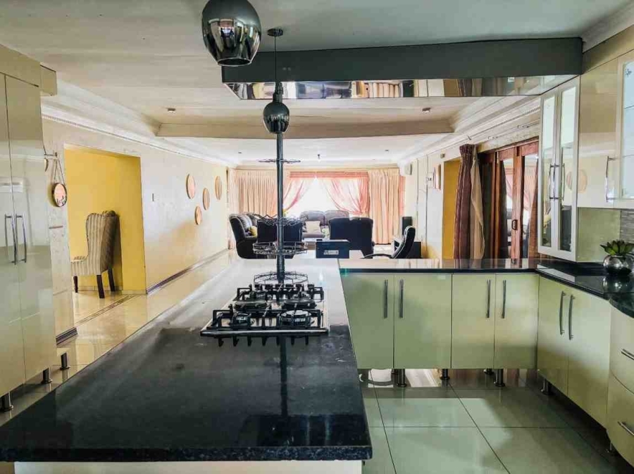 4 Bedroom Property for Sale in Mahwelereng Limpopo