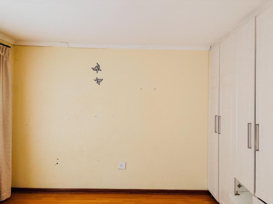 4 Bedroom Property for Sale in Mahwelereng Limpopo