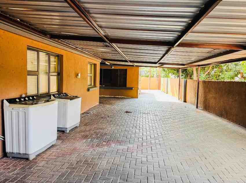 4 Bedroom Property for Sale in Mahwelereng Limpopo