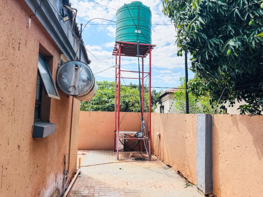 4 Bedroom Property for Sale in Mahwelereng Limpopo