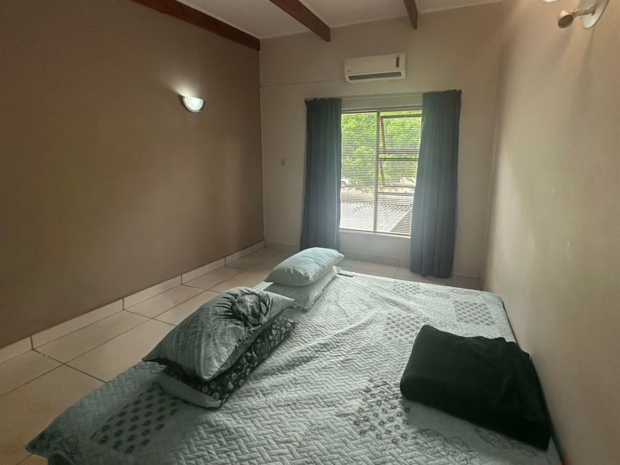 2 Bedroom Property for Sale in Hoedspruit Limpopo