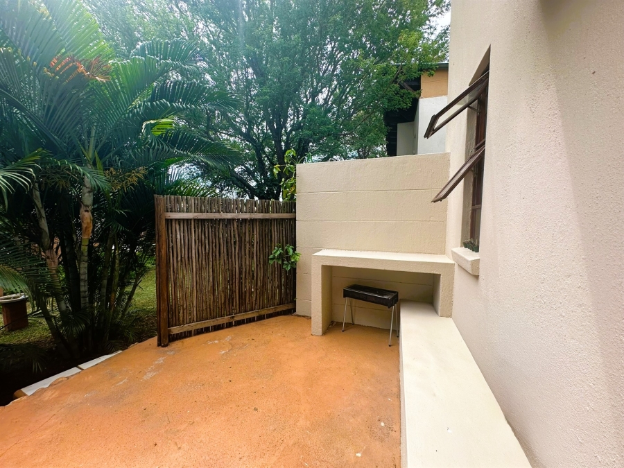 2 Bedroom Property for Sale in Hoedspruit Limpopo