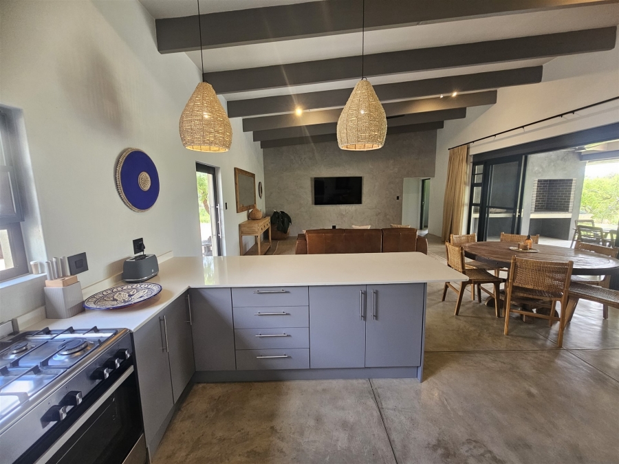 To Let 3 Bedroom Property for Rent in Zandspruit Bush Aero Estate Limpopo