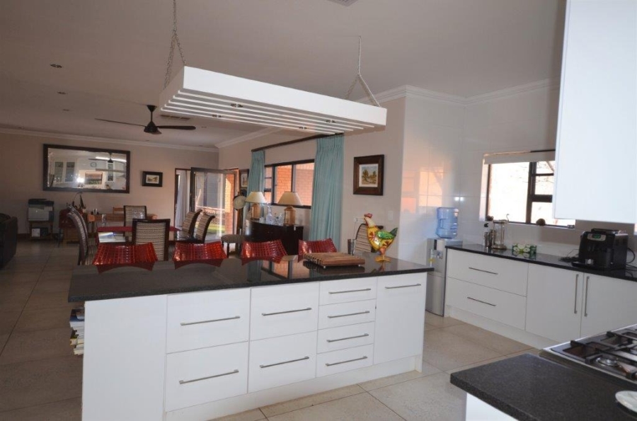 5 Bedroom Property for Sale in Verloren Estate Limpopo