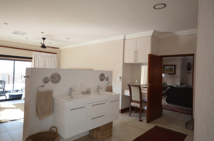 5 Bedroom Property for Sale in Verloren Estate Limpopo