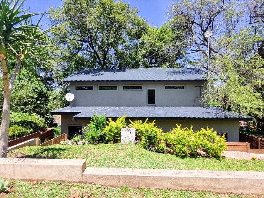 3 Bedroom Property for Sale in Hoedspruit Limpopo