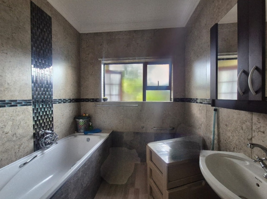 2 Bedroom Property for Sale in Mookgopong Limpopo