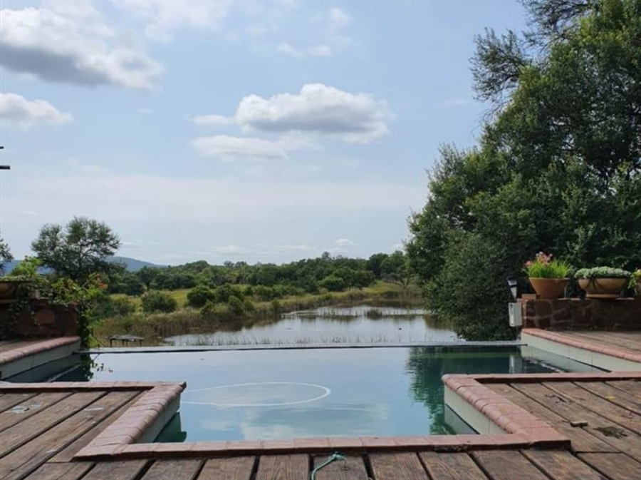 6 Bedroom Property for Sale in Modimolle Limpopo