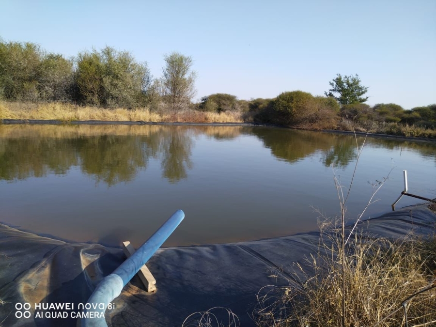 5 Bedroom Property for Sale in Tom Burke Limpopo