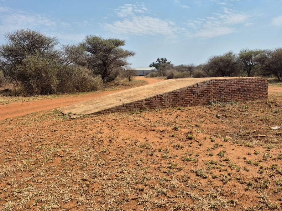 5 Bedroom Property for Sale in Tom Burke Limpopo