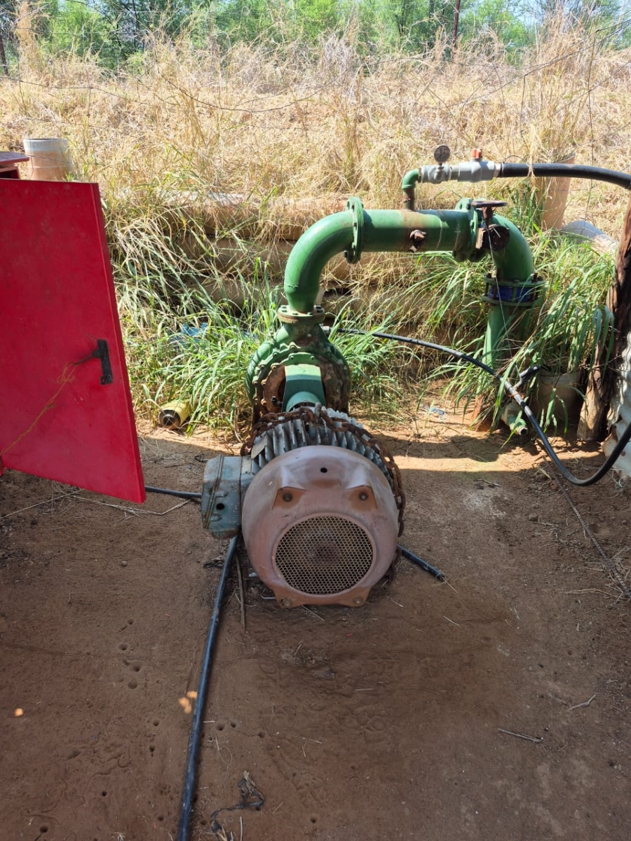 5 Bedroom Property for Sale in Tom Burke Limpopo