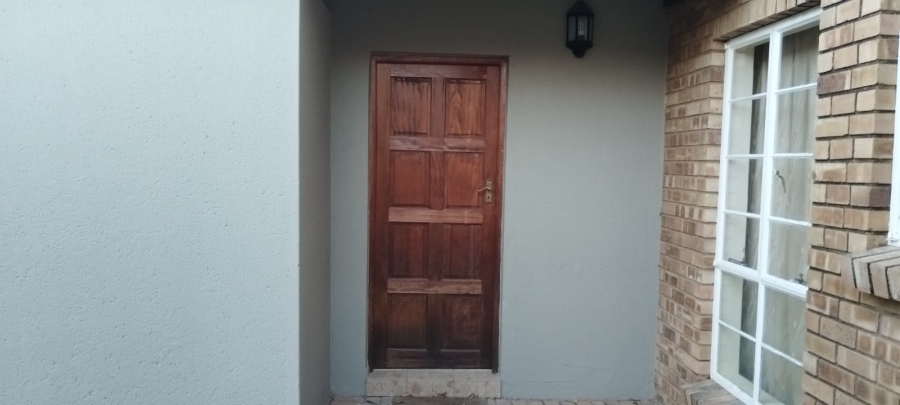 To Let 3 Bedroom Property for Rent in Lephalale Limpopo