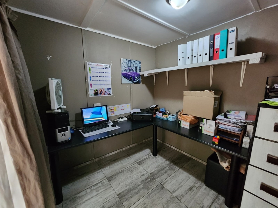 4 Bedroom Property for Sale in Lephalale Limpopo