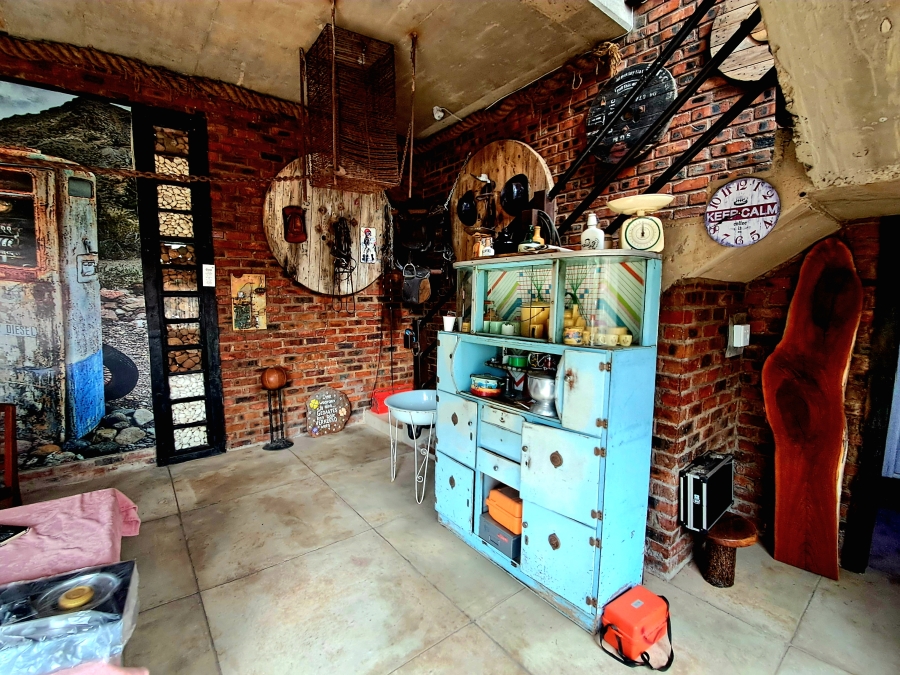 12 Bedroom Property for Sale in Bendor Limpopo