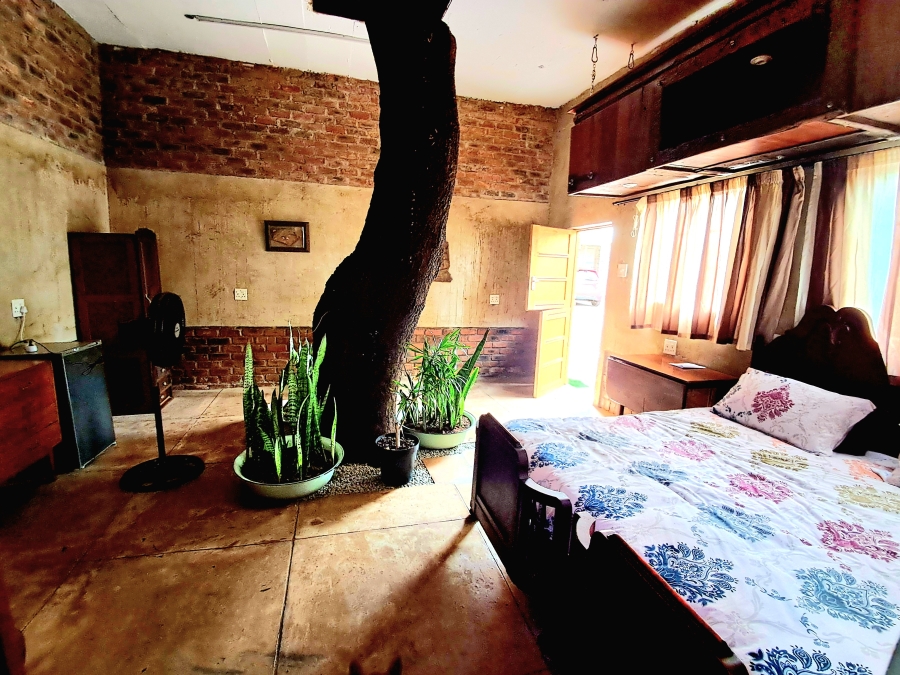 12 Bedroom Property for Sale in Bendor Limpopo
