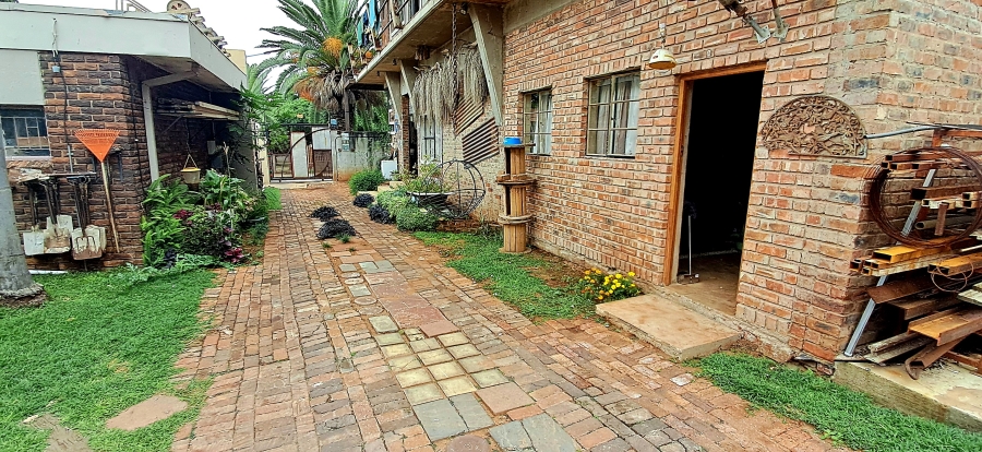 12 Bedroom Property for Sale in Bendor Limpopo