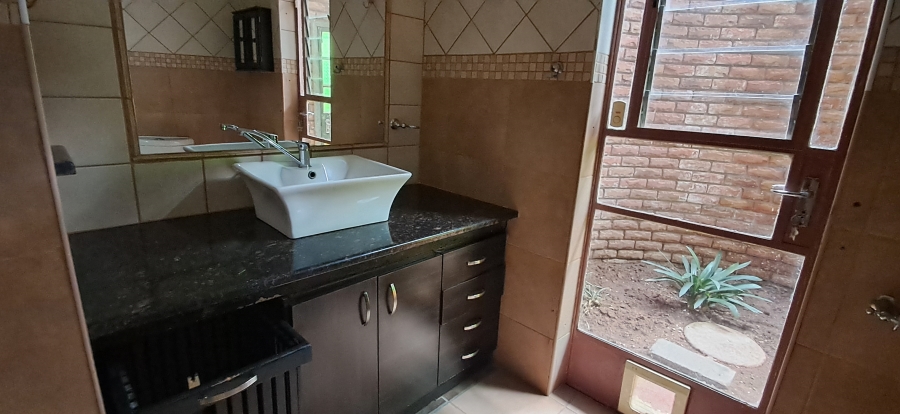 12 Bedroom Property for Sale in Bendor Limpopo