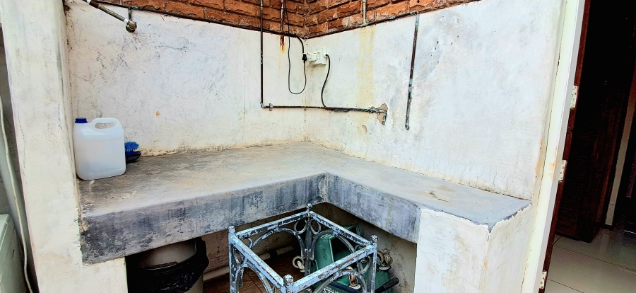 12 Bedroom Property for Sale in Bendor Limpopo