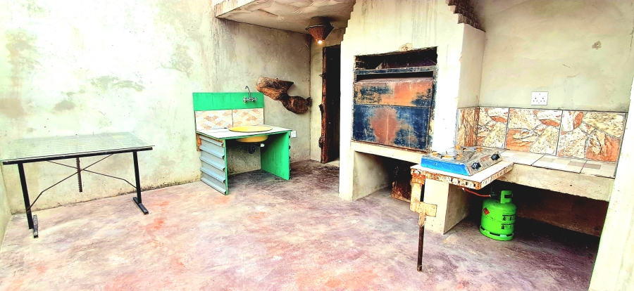 12 Bedroom Property for Sale in Bendor Limpopo