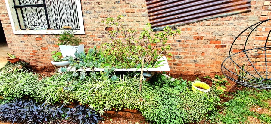 12 Bedroom Property for Sale in Bendor Limpopo