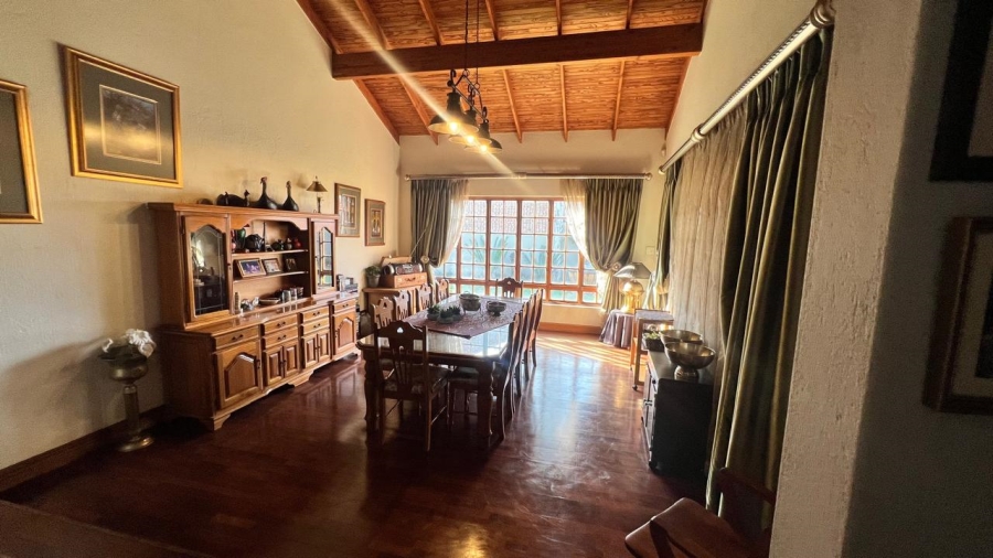5 Bedroom Property for Sale in Bendor Limpopo