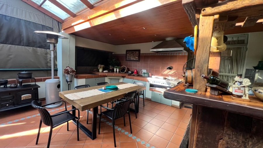 5 Bedroom Property for Sale in Bendor Limpopo