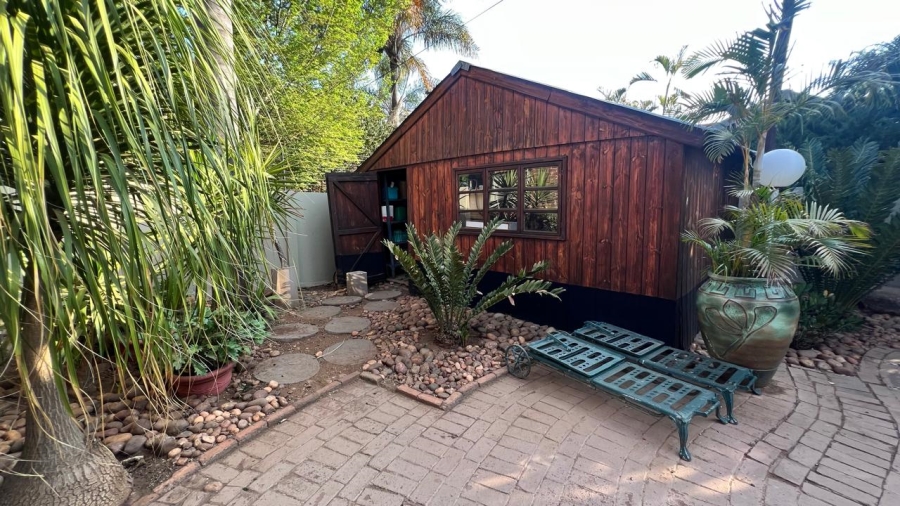 5 Bedroom Property for Sale in Bendor Limpopo