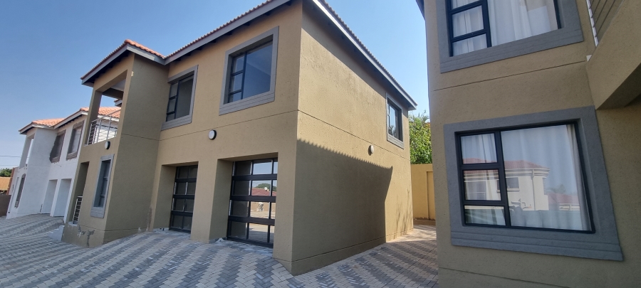3 Bedroom Property for Sale in Sterpark Limpopo