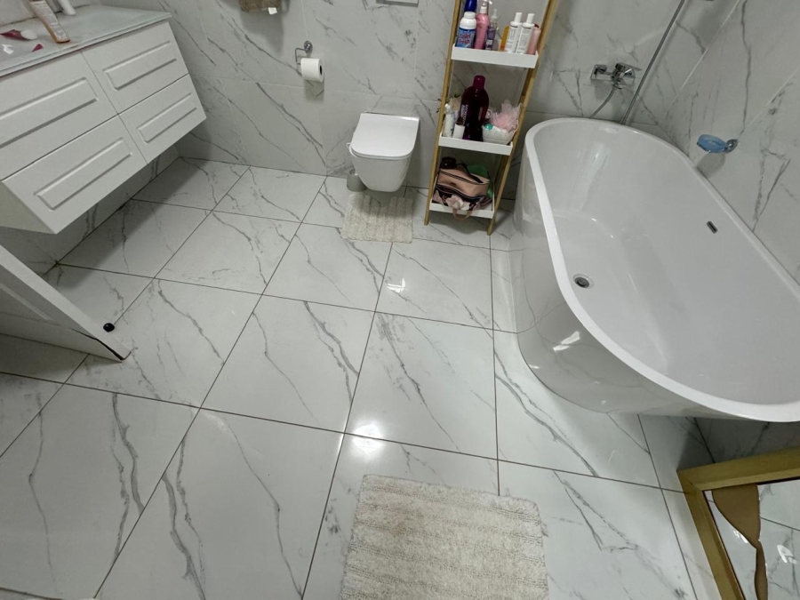 4 Bedroom Property for Sale in Marula Heights Limpopo