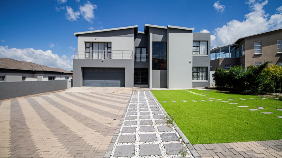 4 Bedroom Property for Sale in Marula Heights Limpopo