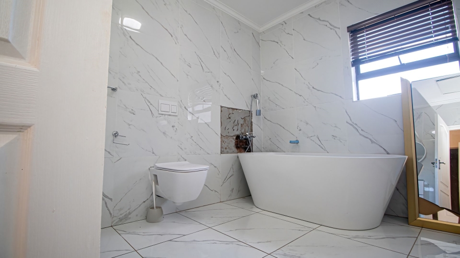 4 Bedroom Property for Sale in Marula Heights Limpopo