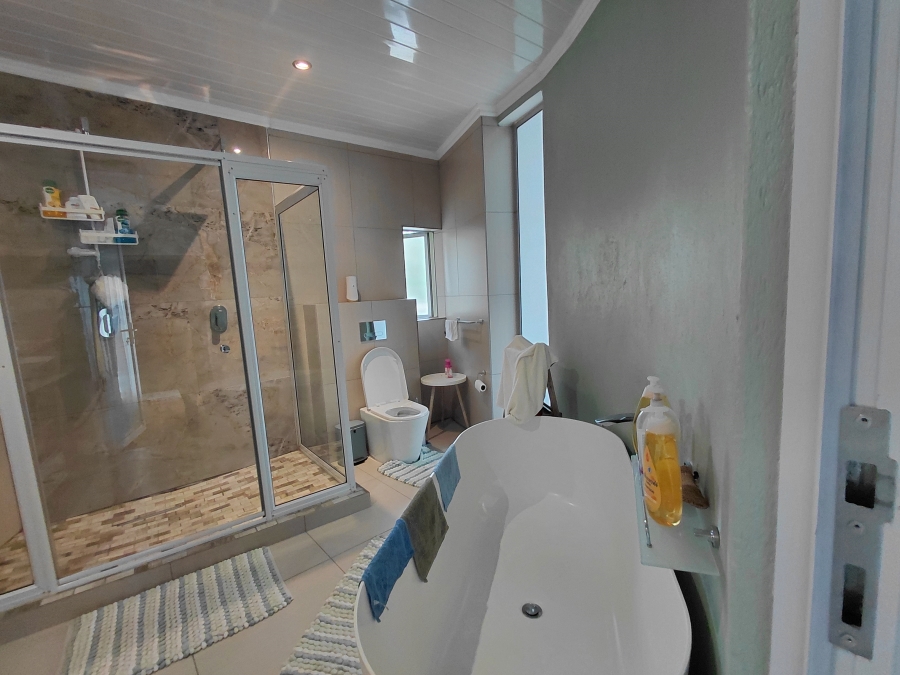 7 Bedroom Property for Sale in Sterpark Limpopo