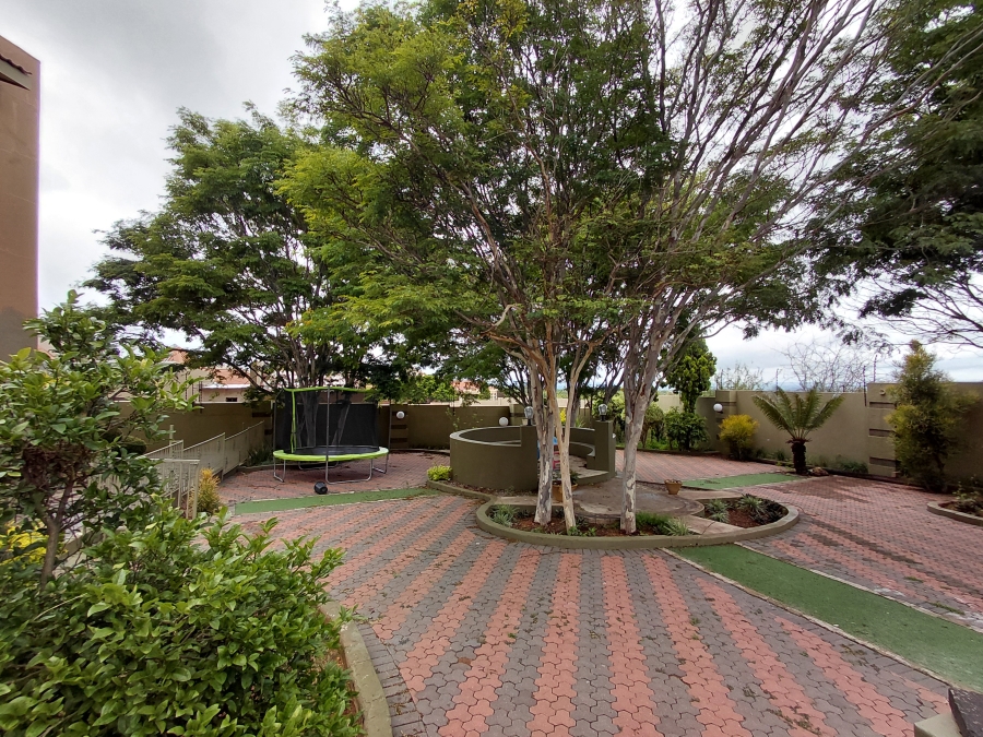 7 Bedroom Property for Sale in Sterpark Limpopo