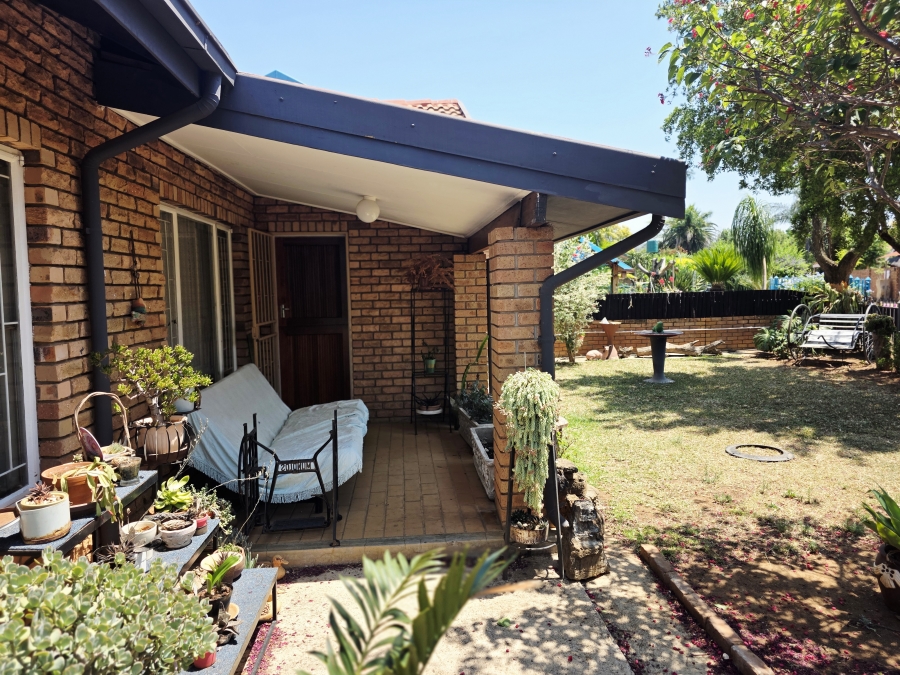 3 Bedroom Property for Sale in Mookgopong Limpopo