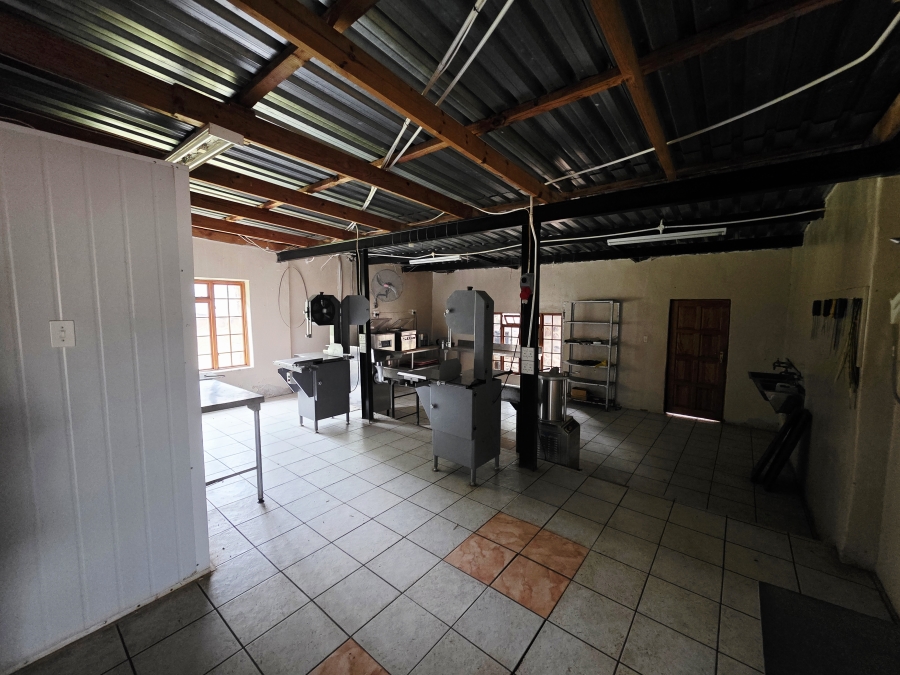 18 Bedroom Property for Sale in Vaalwater Limpopo