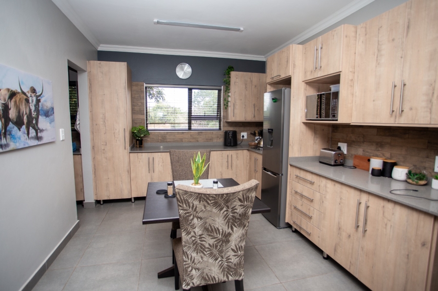 1 Bedroom Property for Sale in Mokopane Central Limpopo