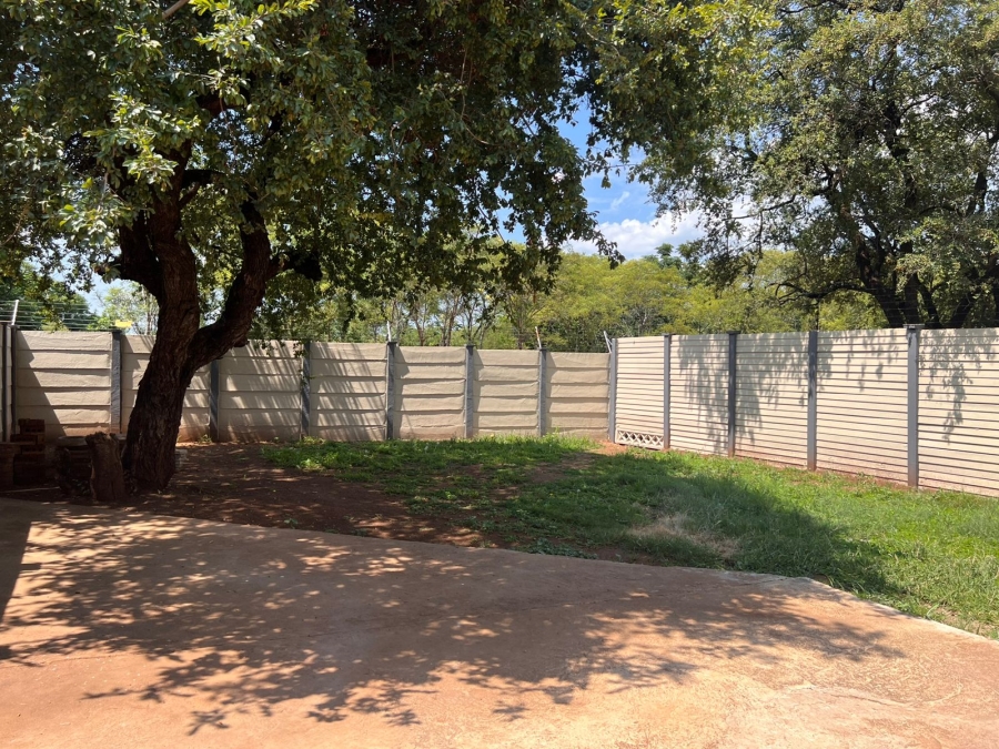 3 Bedroom Property for Sale in Kameeldoringpark Limpopo