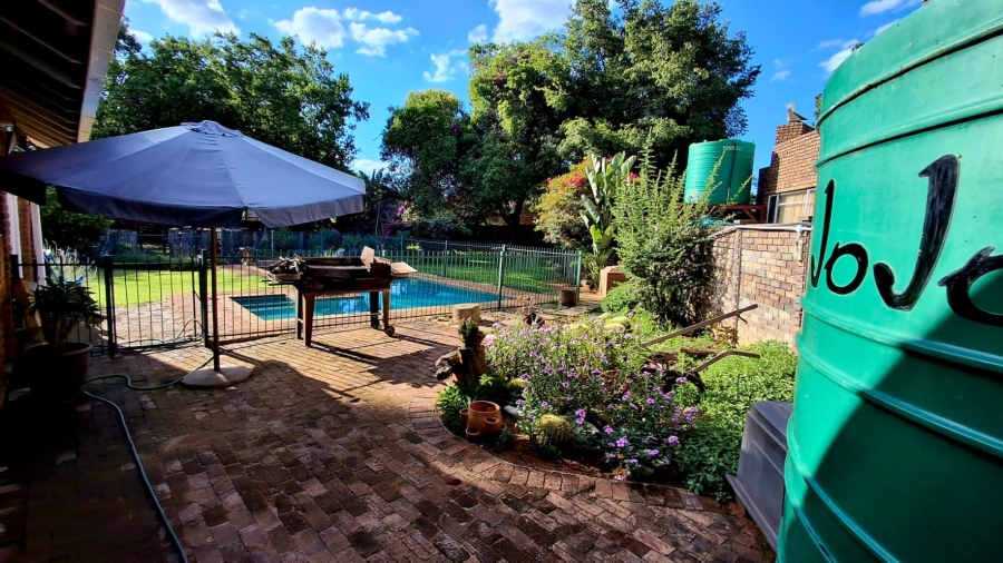 4 Bedroom Property for Sale in Sterpark Limpopo