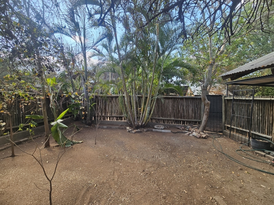 To Let 2 Bedroom Property for Rent in Hoedspruit Limpopo