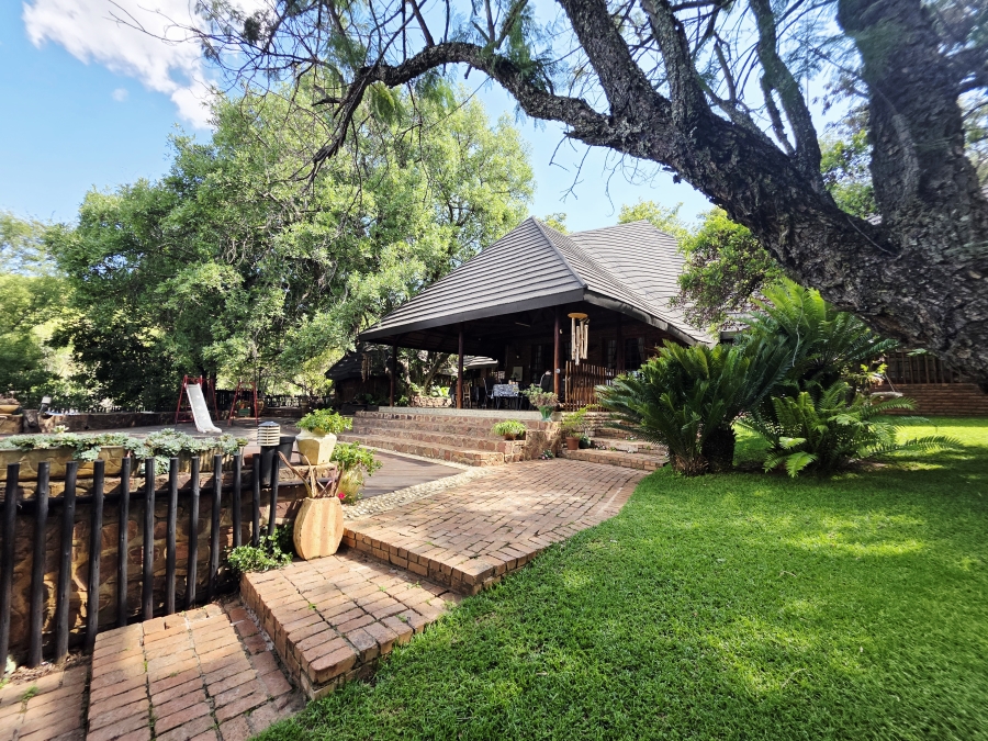 6 Bedroom Property for Sale in Modimolle Limpopo