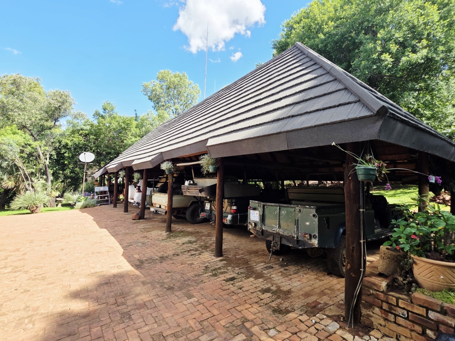 6 Bedroom Property for Sale in Modimolle Limpopo