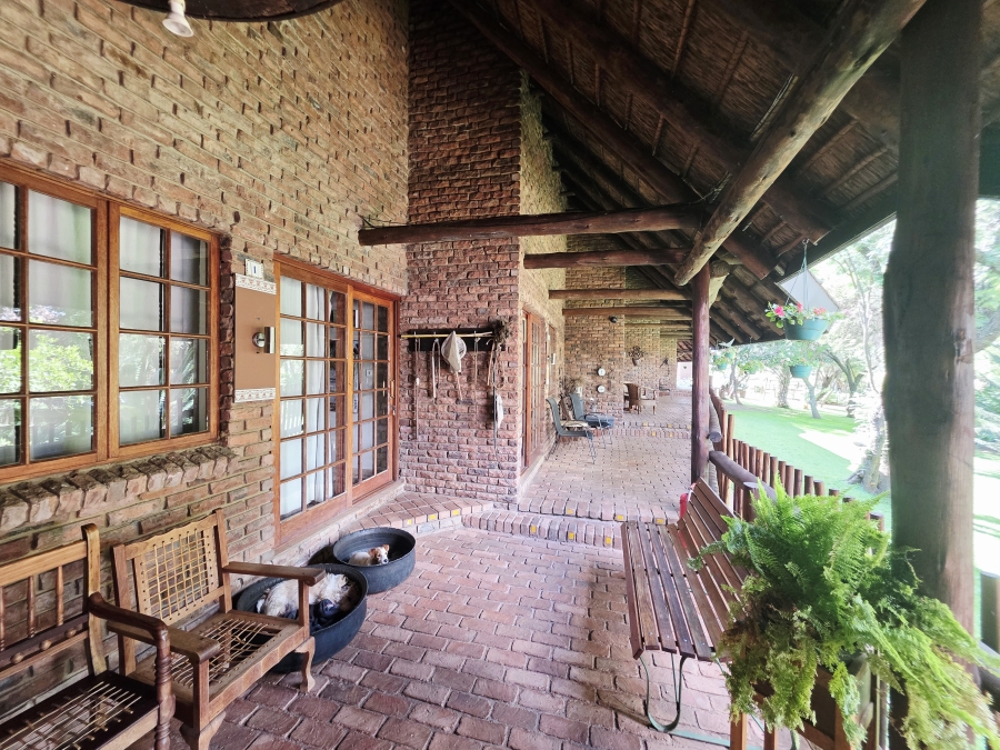 6 Bedroom Property for Sale in Modimolle Limpopo