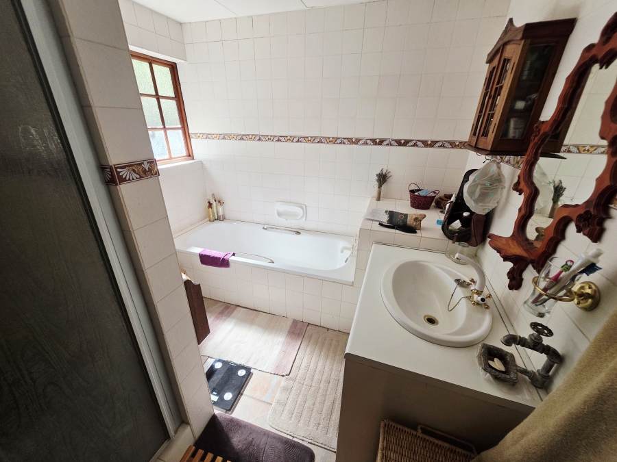 6 Bedroom Property for Sale in Modimolle Limpopo