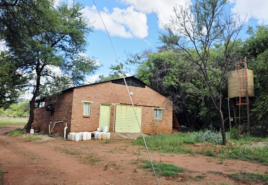 6 Bedroom Property for Sale in Modimolle Limpopo